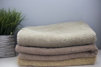 Как бороться с затхлым запахом полотенец и ковриков в ванной комнате