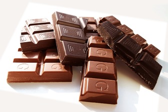 Как шоколад может помочь сохранить фигуру и влюбиться