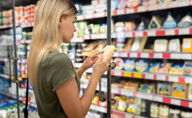 Як вибрати найсвіжіші продукти в супермаркеті: практичні поради