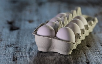 Как сохранить свежесть яиц: практические советы и срок годности