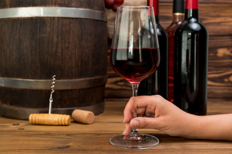 Як обрати якісне вино: 10 ознак хорошого напою