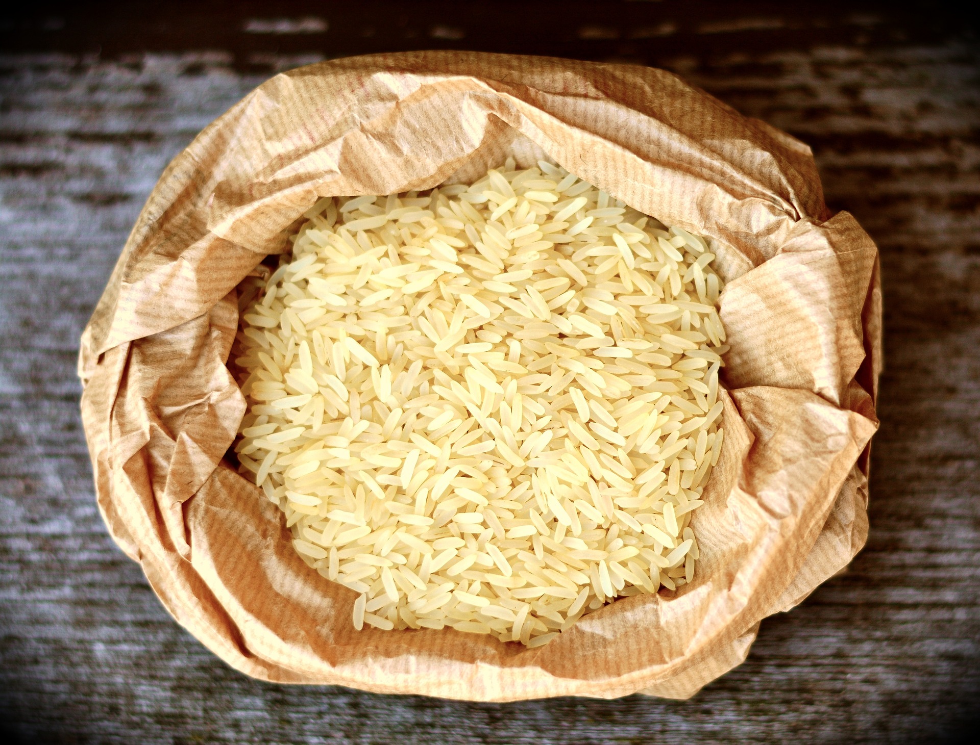 Почему действительно важно промывать рис перед приготовлением