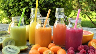 Сік, нектар чи фруктовий напій: що обрати для користі здоровʼю