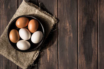 Правда или миф: коричневые яйца полезнее белых?