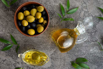 Чем полезно оливковое масло и почему оно не подходит для жарки