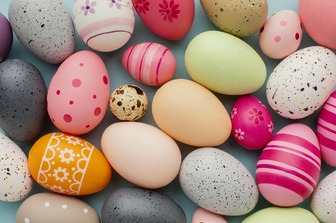 Храним пасхальные яйца правильно: советы и лайфхаки для безопасного употребления