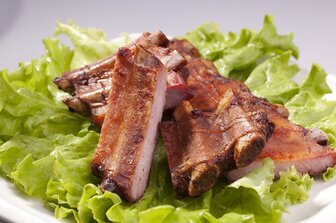 Как выбрать свиные ребра для запекания: секреты идеального мяса