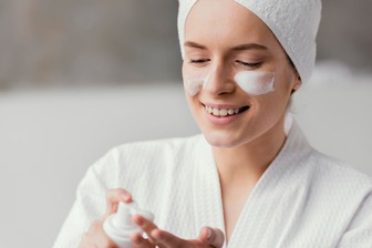 Подбор косметики для сухой кожи: лучшие средства и ингредиенты