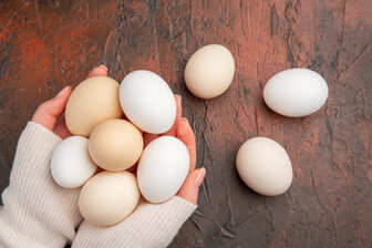Как проверить свежесть яиц: действенные лайфхаки