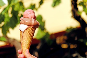 6 ознак того, що перед вами не справжнє пломбірне морозиво